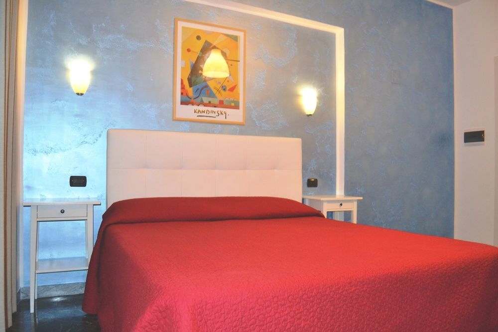 Diana Inn Accommodations Pompei Luaran gambar