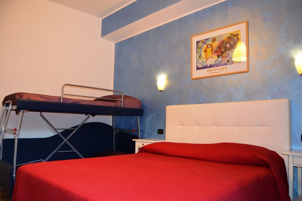Diana Inn Accommodations Pompei Luaran gambar