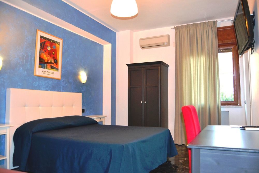 Diana Inn Accommodations Pompei Luaran gambar
